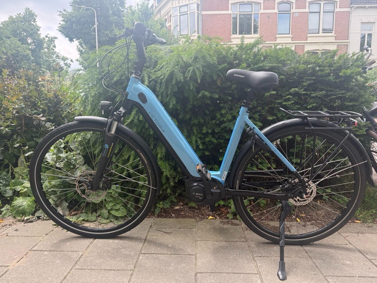 Victoria 11.3 500Wh, Shimano Nexus shifter, Shimano hydraulic brakes, Bosch Ac 7/7