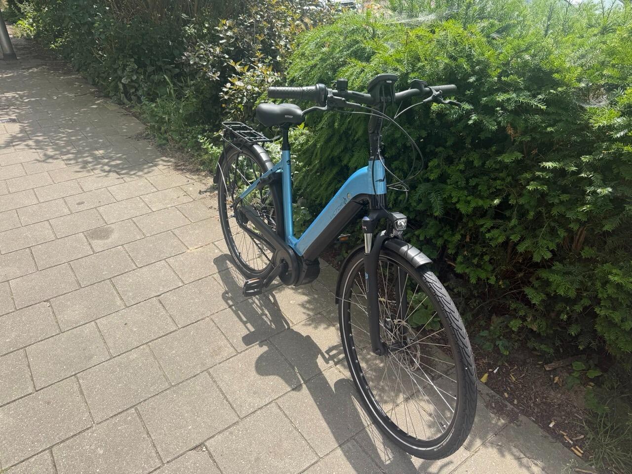 Victoria 11.3 500Wh, Shimano Nexus shifter, Shimano hydraulic brakes, Bosch Ac 2/7