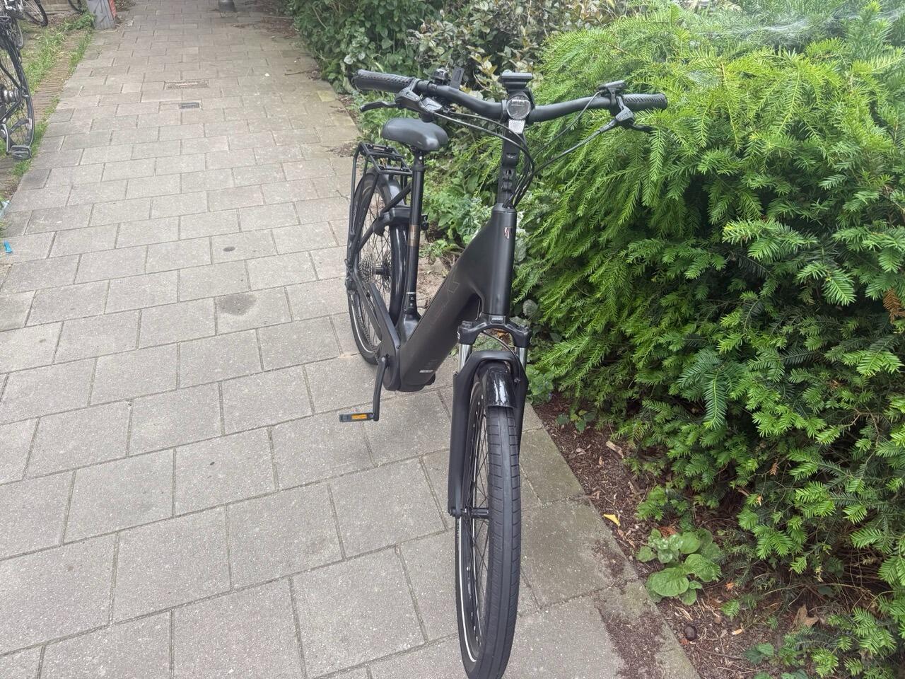 Trek Verve 545Wh, Shimano Altus shifter, Shimano Hydraulic brakes, Bosch perfo 4/7