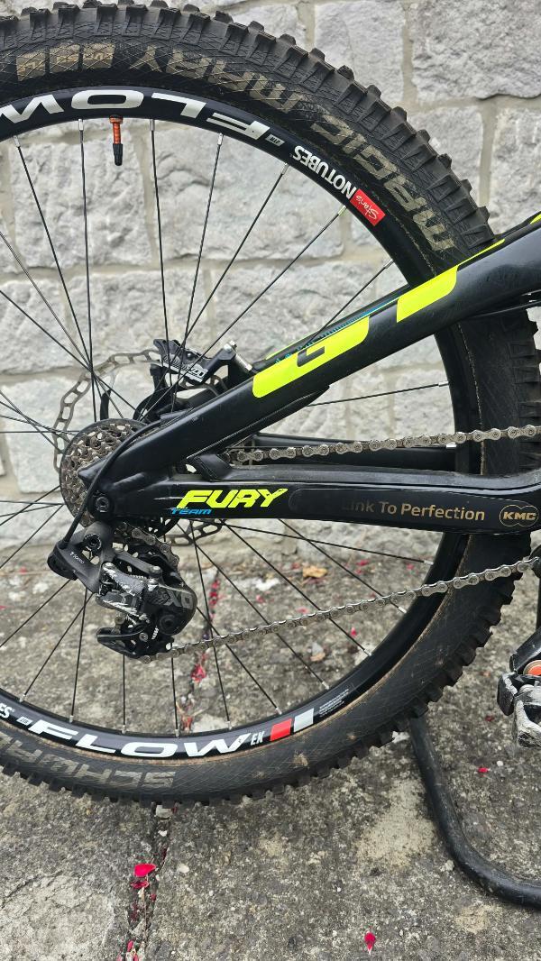 Entre Particuliers - VTT Descente GT Fury Team 2018 M 3/6