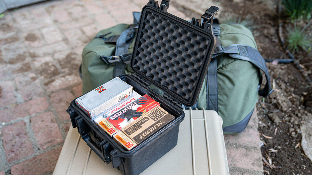 PELICAN 1300 CASE WITH FOAM (BLACK) - LIFETIME WARRANTY