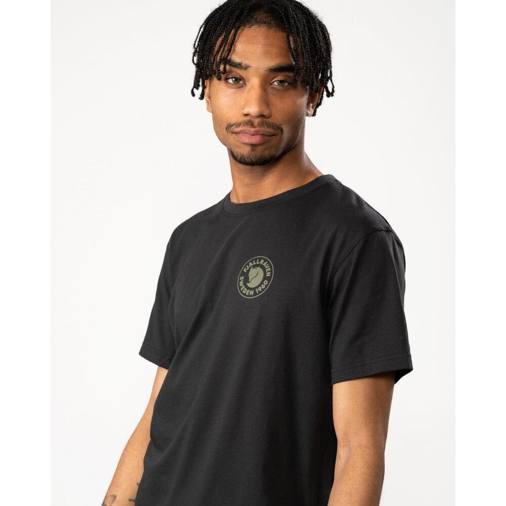 Camiseta Negra Fjallraven 1960 Logo T-shirt Black Funcional y Duradera 3/6