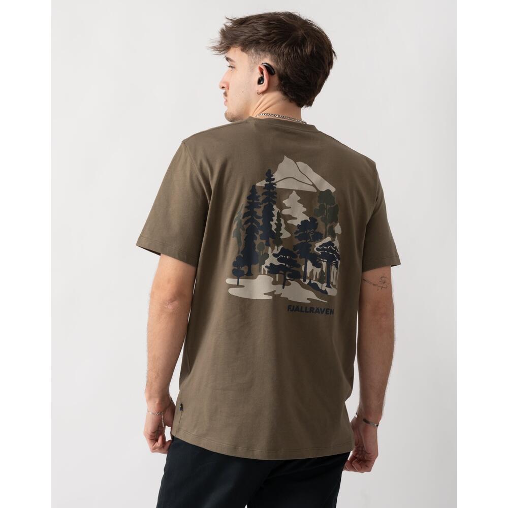 Camiseta Verde Fjallraven Swedish Forest T-Shirt Laurel Green de Corte Regular 2/5