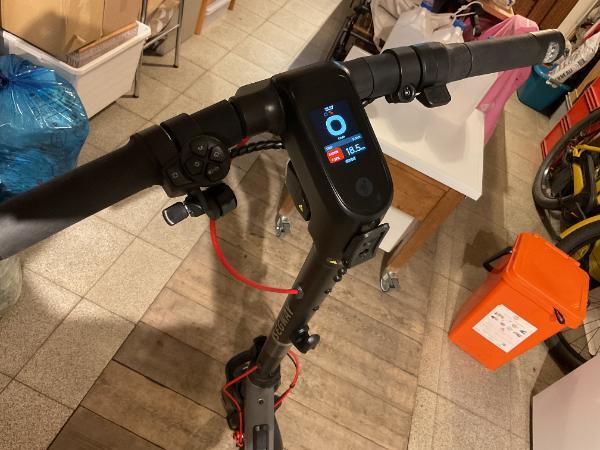Entre Particuliers - Trottinette Segway F3 Pro E 4/7