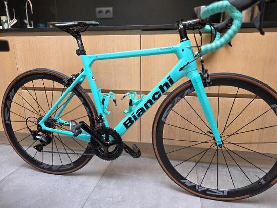 Entre Particuliers - Velo Bianchi Carbone