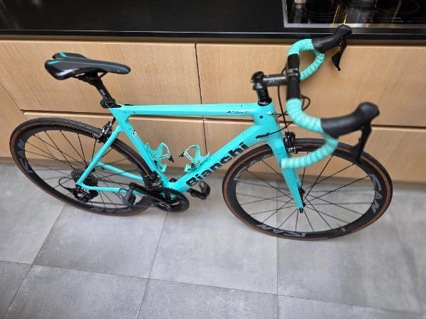Entre Particuliers - Velo Bianchi Carbone 2/6