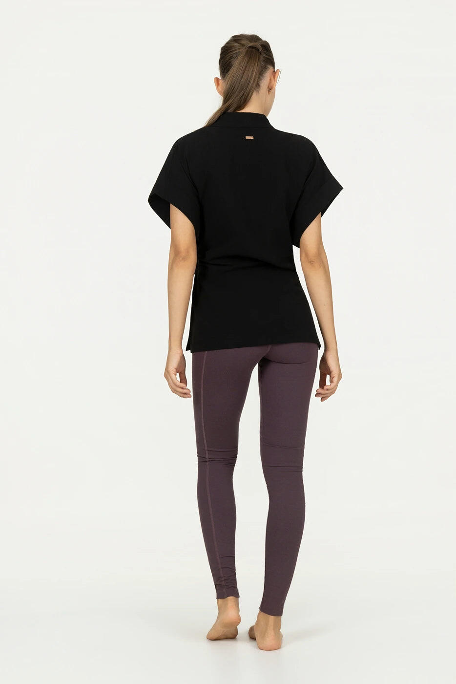 Top Kimono de Yoga et Pilates et Pilates Yumea – Noir Onyx 5/5