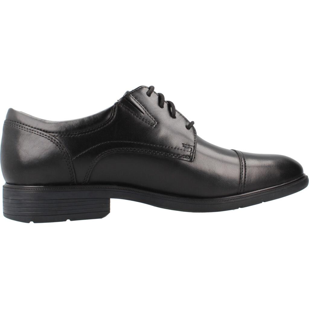 Buty CLARKS 26184676C Czarny 4/5
