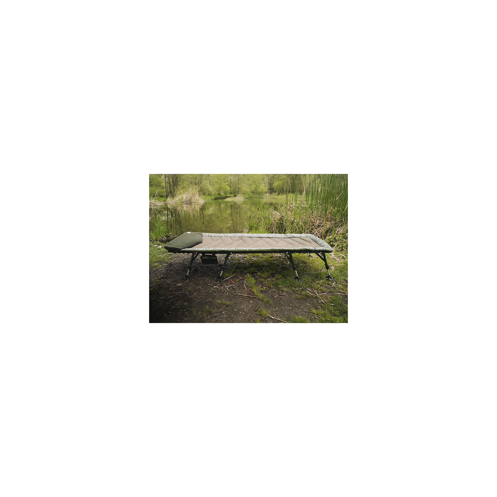 Pat pescuit la crap Delphin EightLUX 8 C2G, 205 x 80 cm, rabatabil