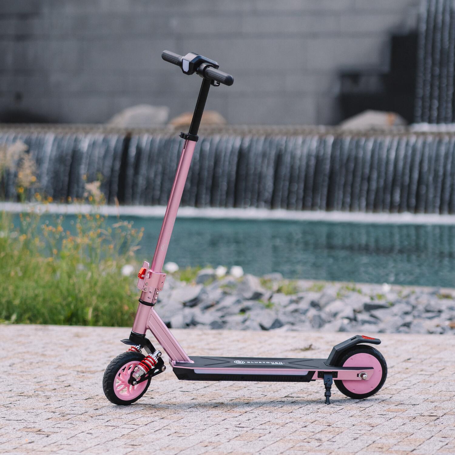 Dětská elektrokoloběžka BT JUNIOR 11/15