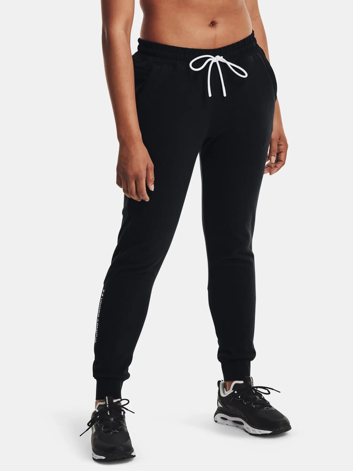 UNDER ARMOUR picture