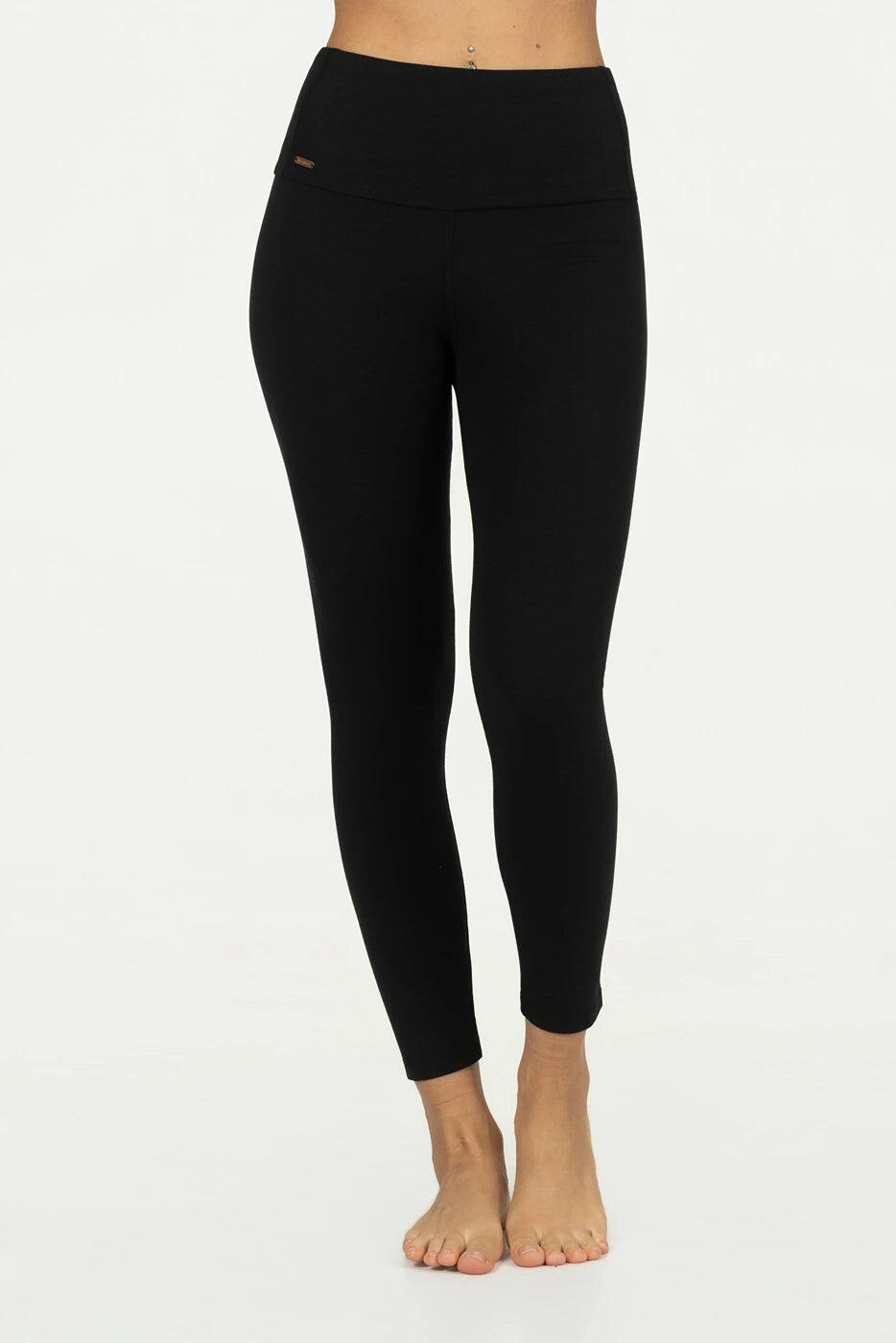 Surya 7/8 Dry Fit Yoga et Pilates Legging - Noir Onyx 1/5