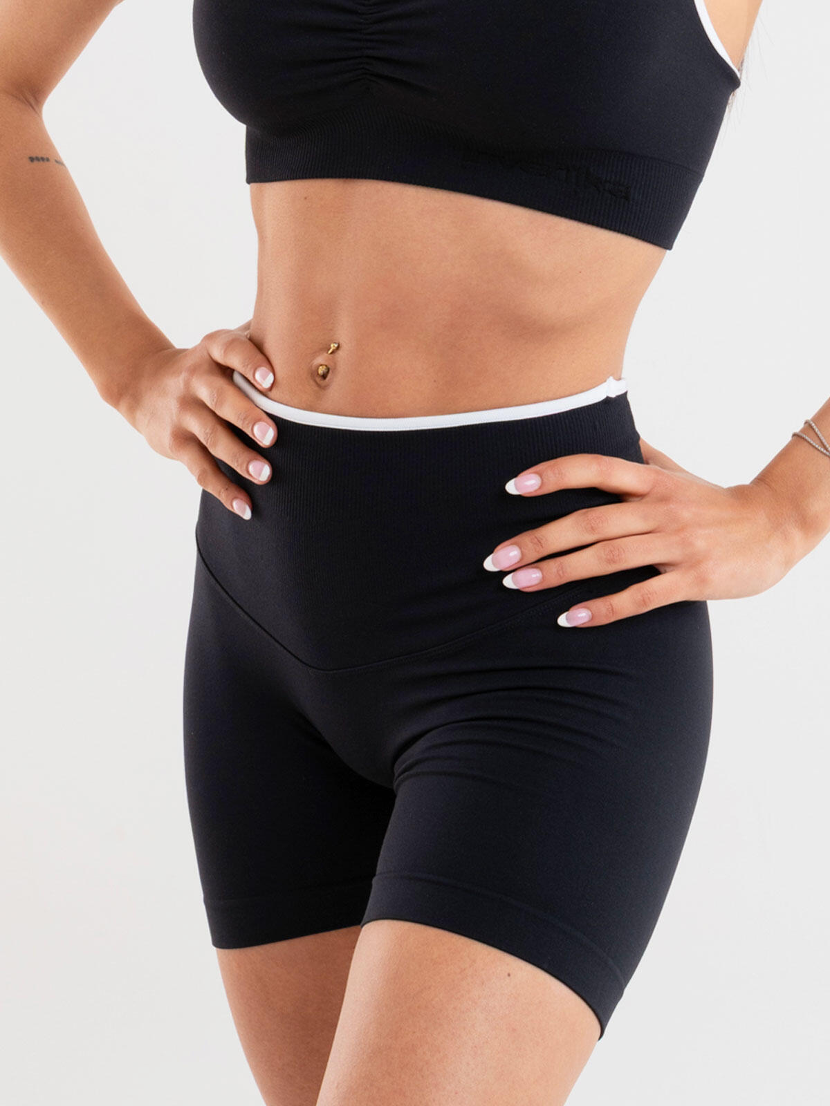 Shorts sportivi Donna fitness Eclettika seamless push-up Black 2/5