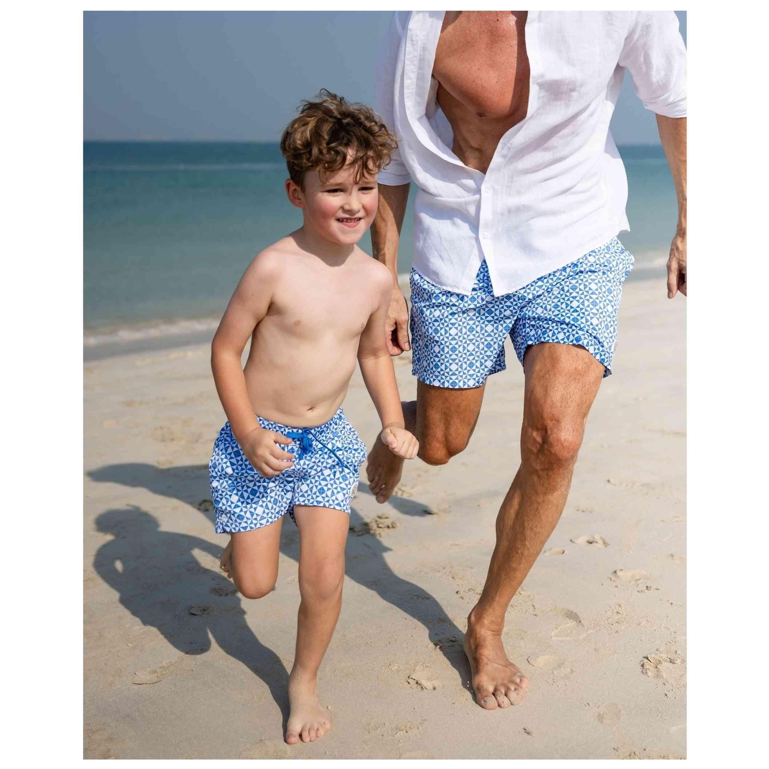 Costume da bagno Badawii modello Bañador Short Niño Estampado Geomet per ragazzi 4/5
