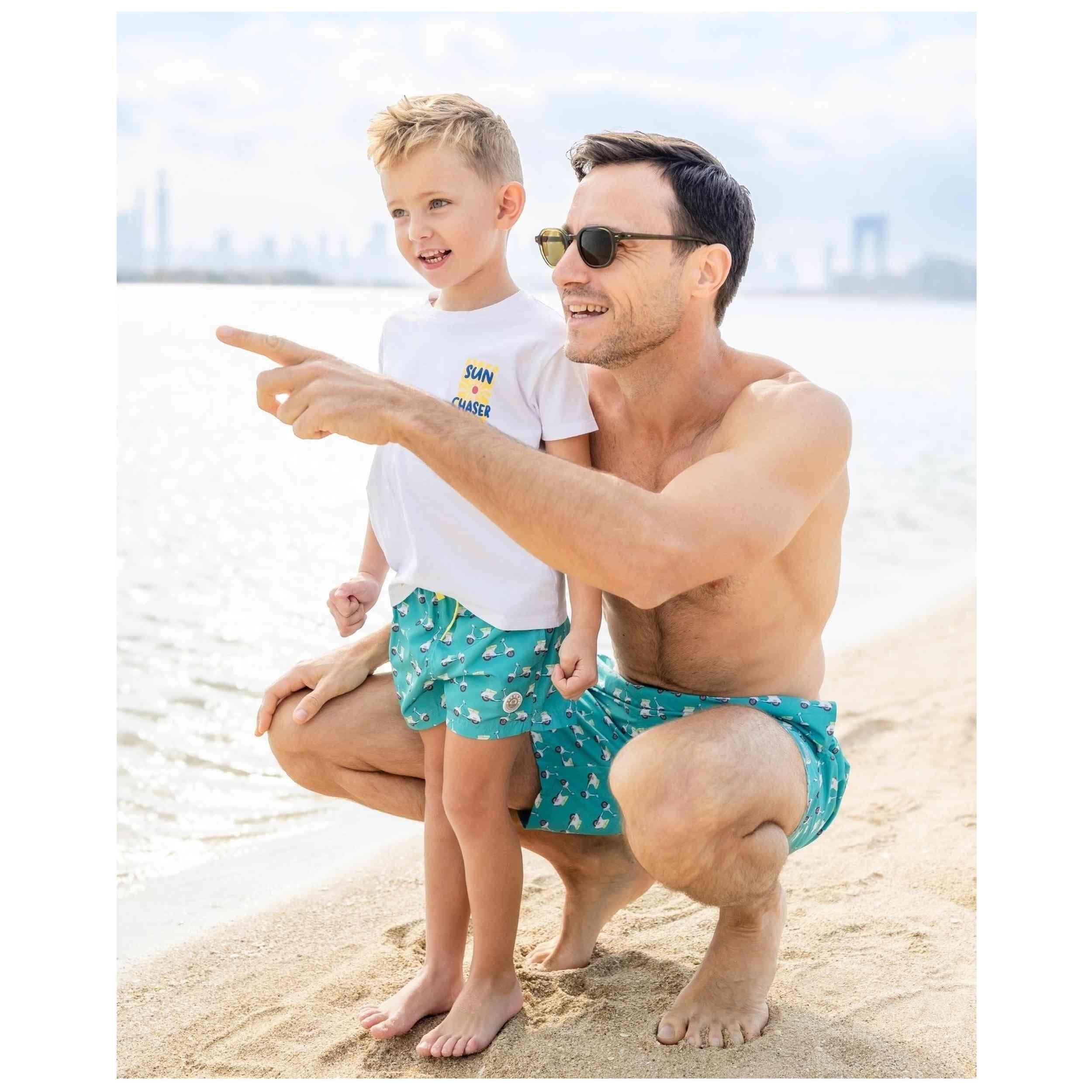 Costume da bagno Badawii modello Bañador Short Niño Estampado Motos per ragazzi 4/5