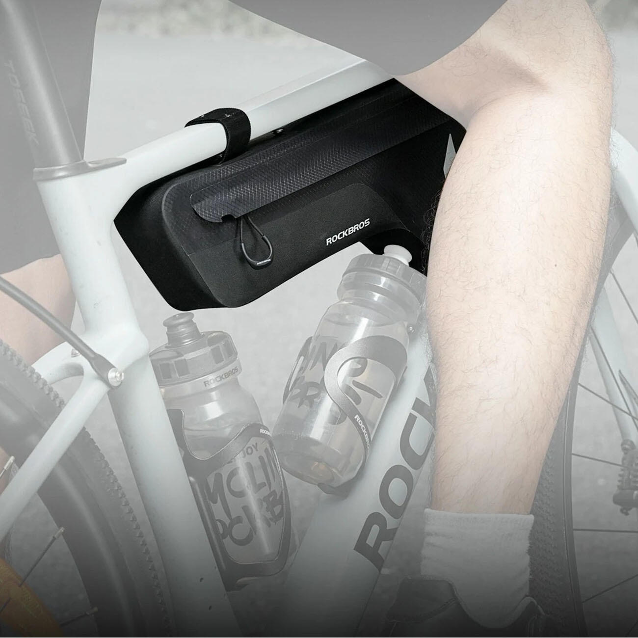 Wasserdichte Fahrradtasche für das Unterrohr 3/7