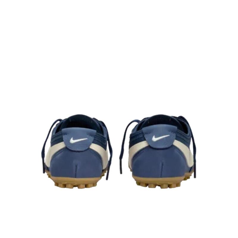Moon Shoe Midnight  Gum