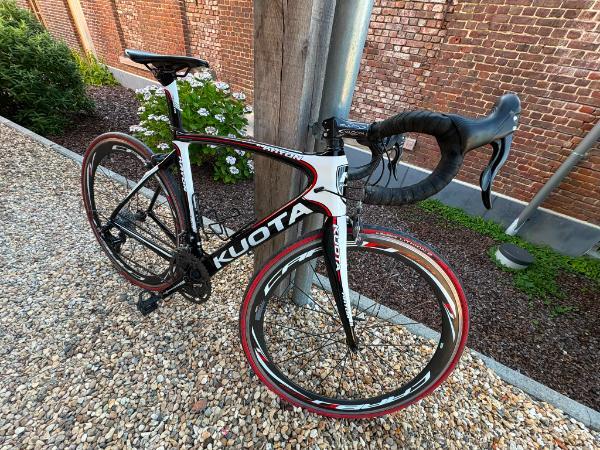36 CYCLING picture