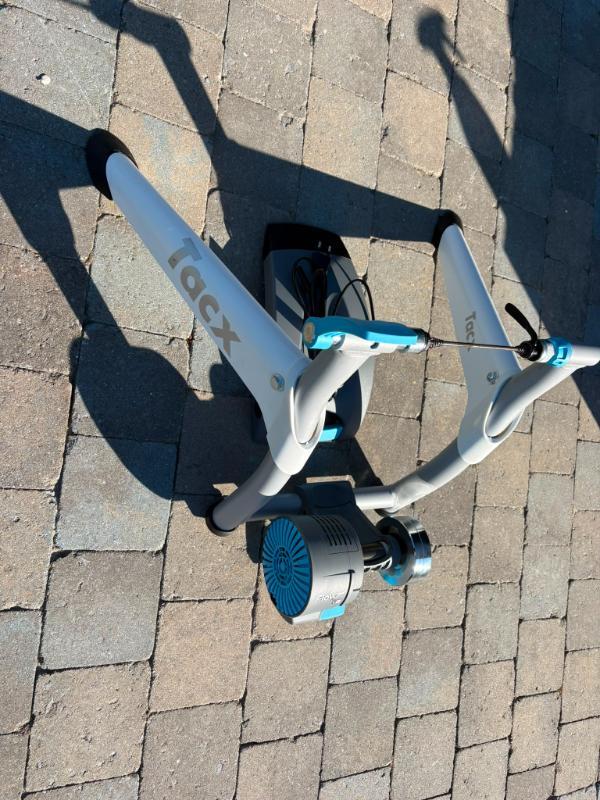 Entre Particuliers - Tacx Flow Smart 2/3