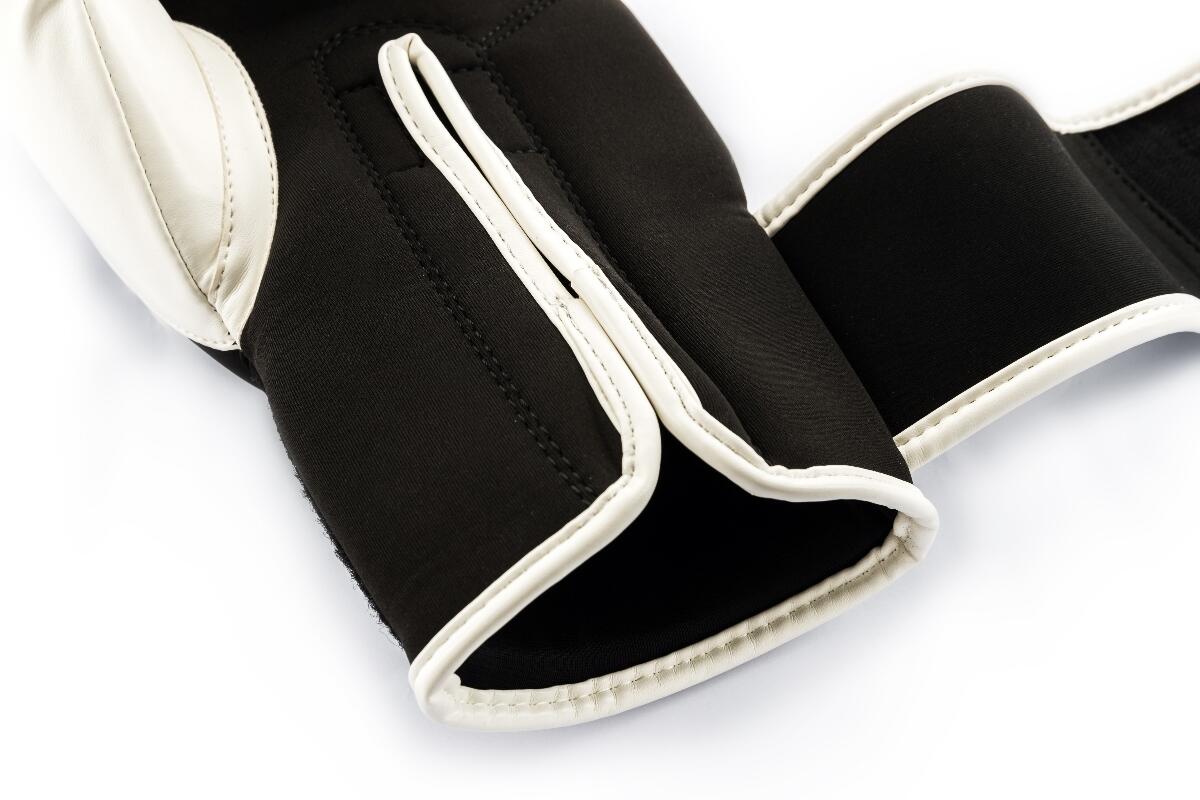 UFC PRO Washable Boxing Gloves – Black/White – L 12/15