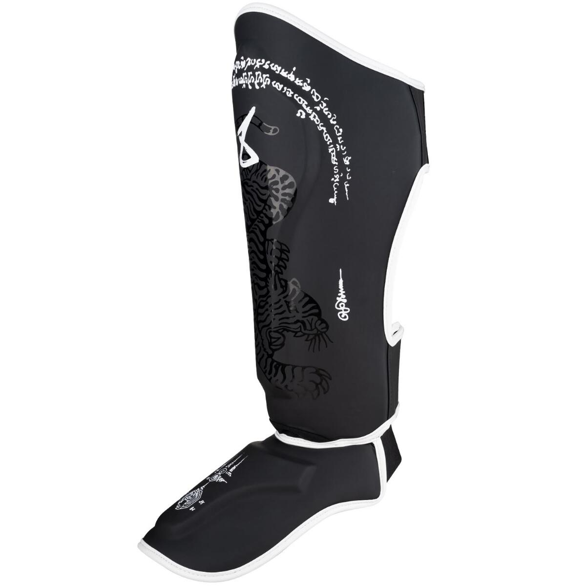 8 WEAPONS Shin Guards - Sak Yant Big Tiger black M 13/15
