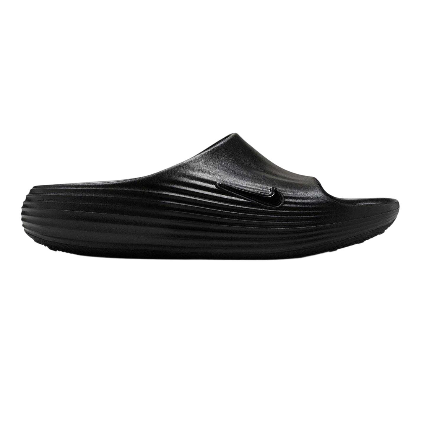 Nike Mens Relaxed Fit Sliders