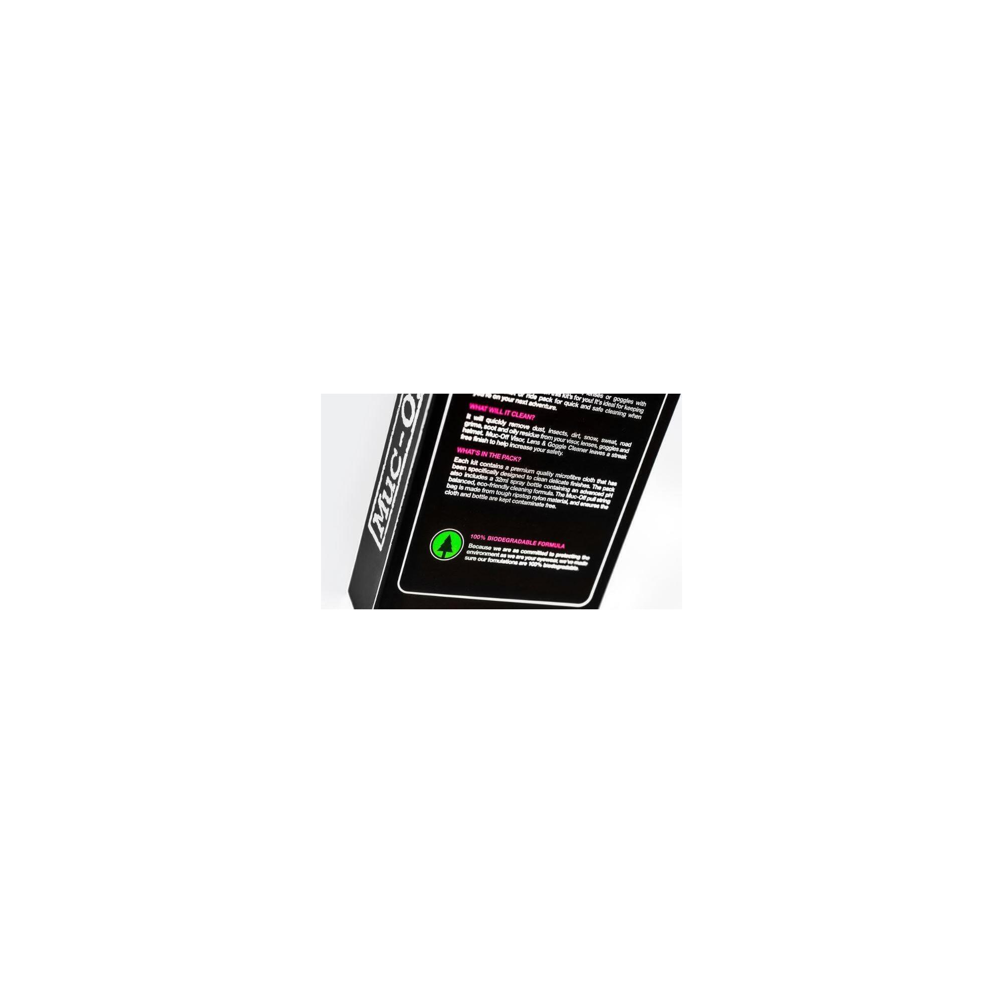 Muc-Off Cleaning Wipes Helmet, Visor & Goggle Cleaning Kit Spray & Micro Cloth