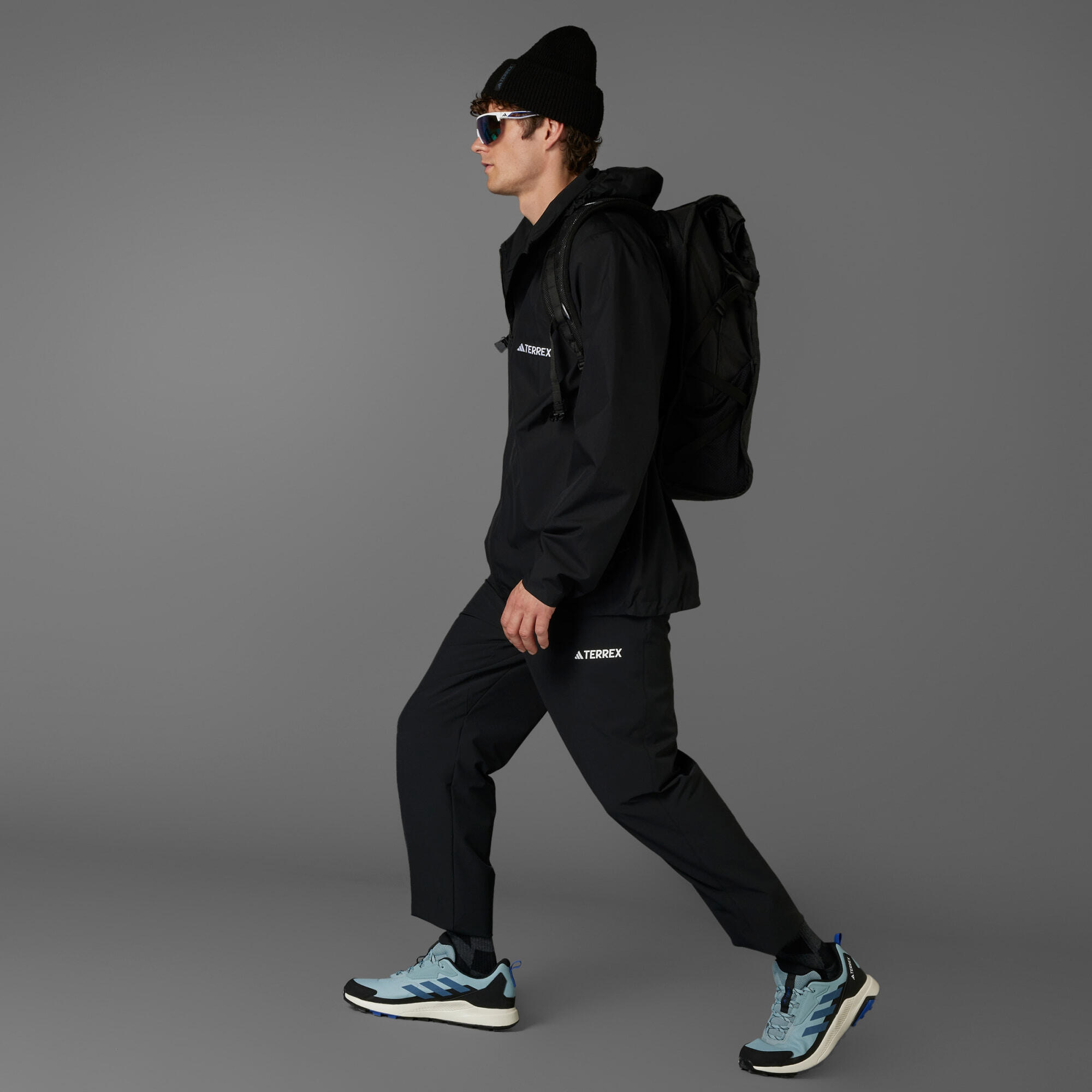 Chubasquero Multi Essentials 2L 7/7