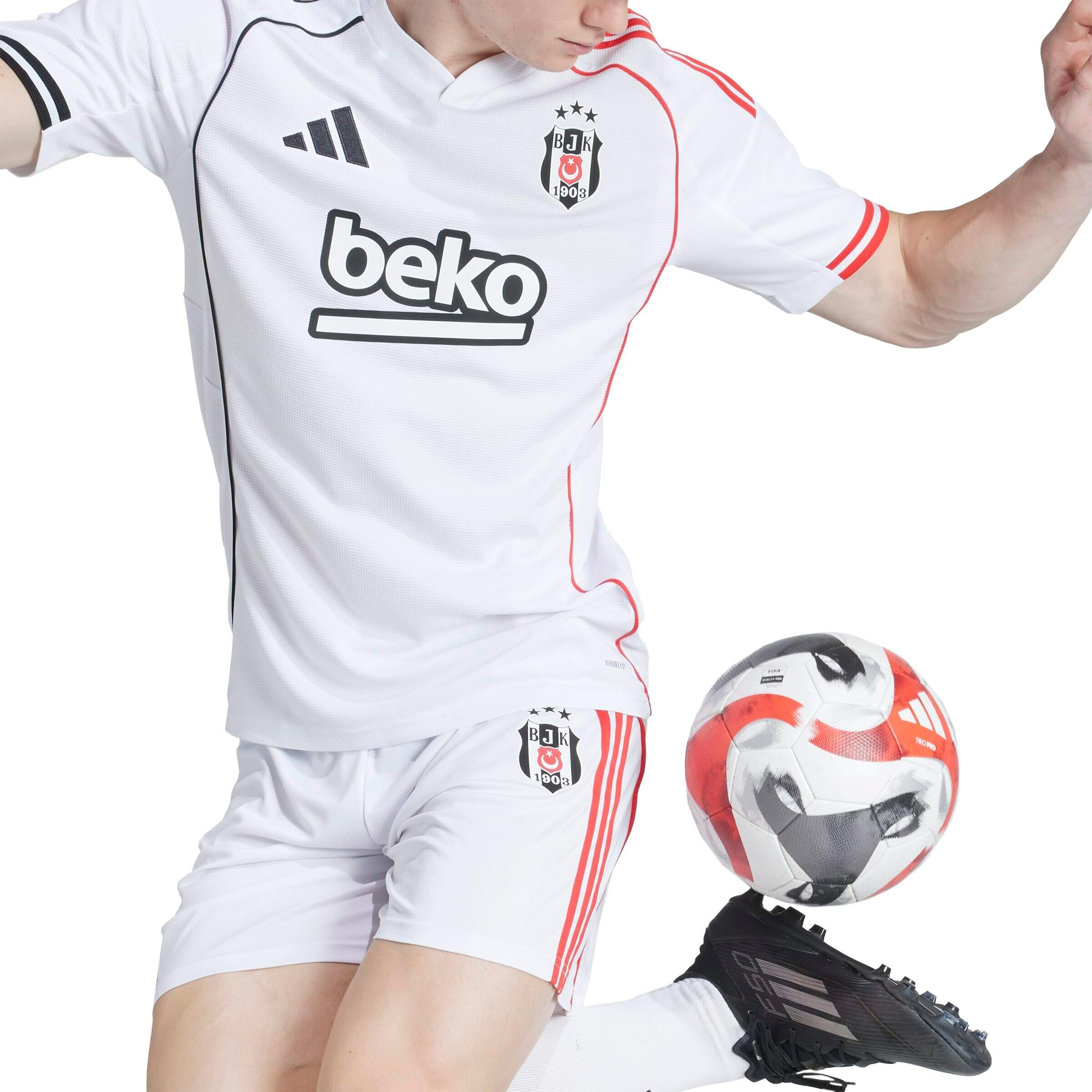 Beşiktaş JK 25/26 Heimtrikot 7/7