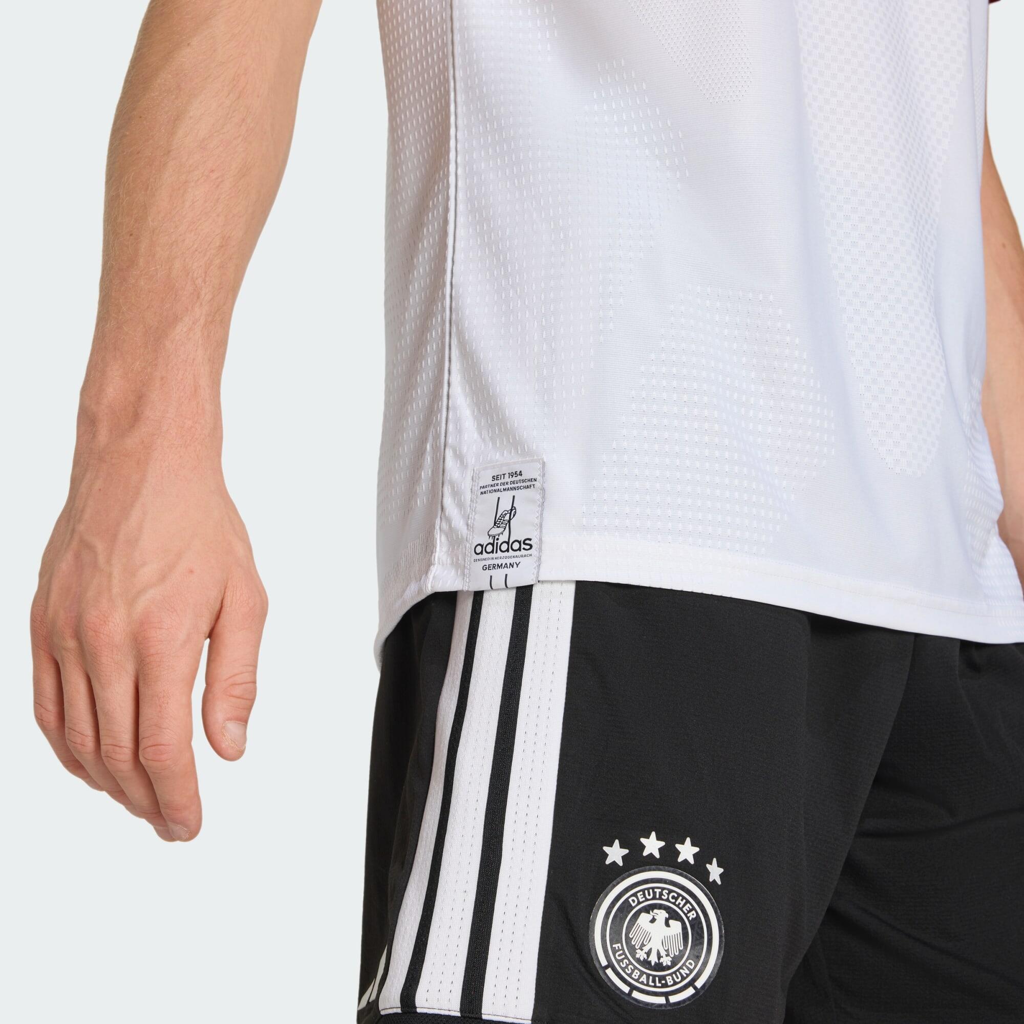 Deutschland 26 Authentic Heimtrikot 5/8