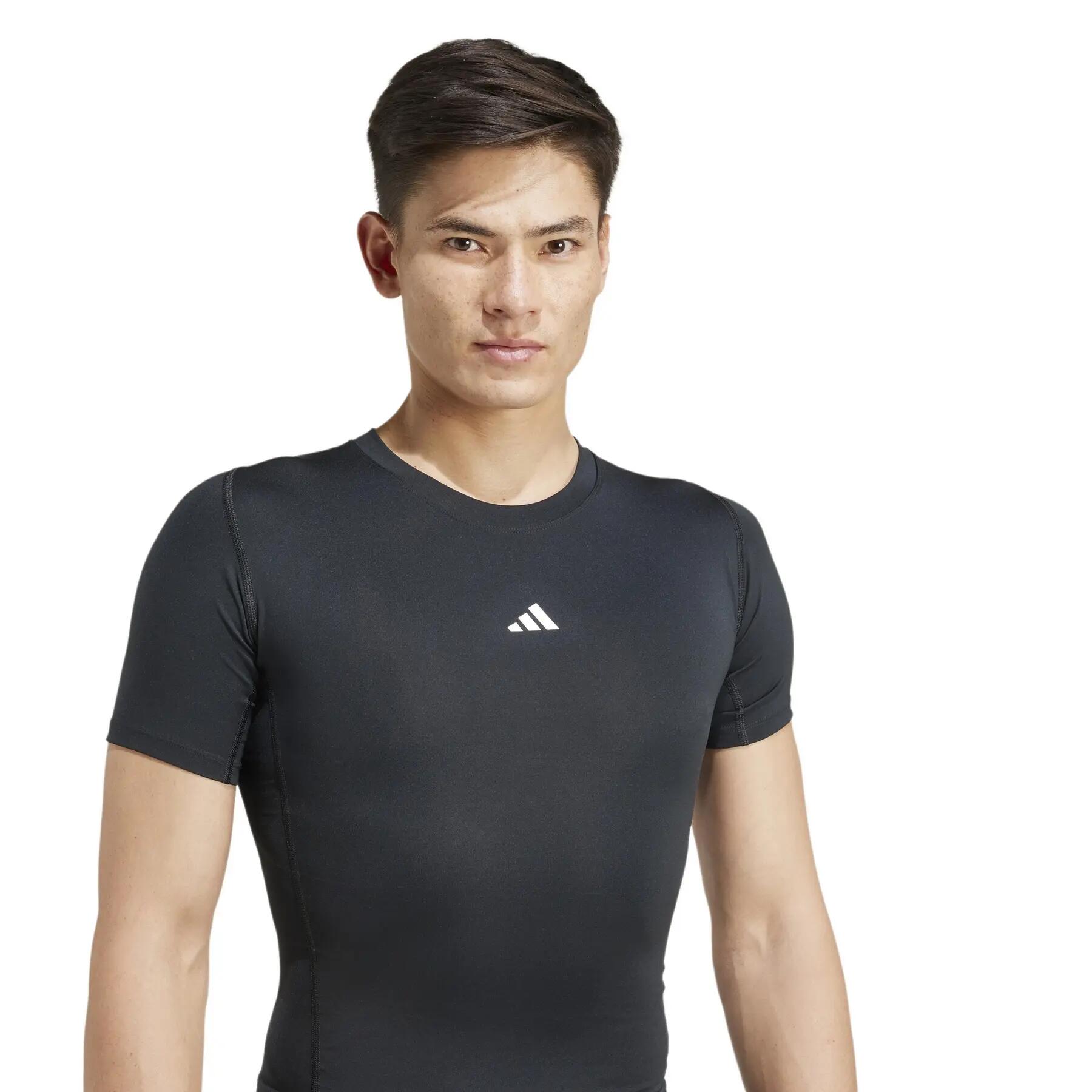TECHFIT Compression Training T-Shirt 5/7