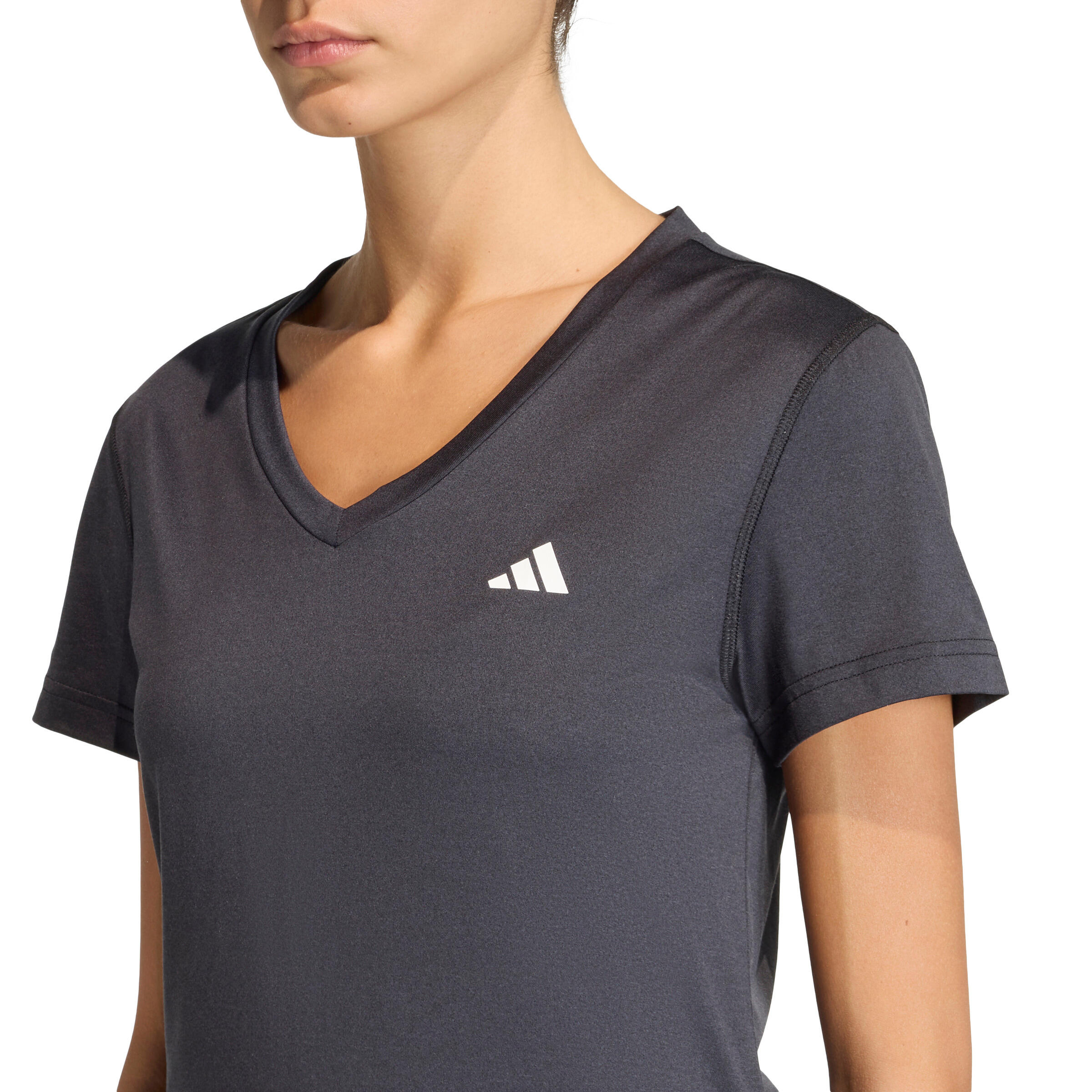Workout Essentials V-Neck T-Shirt 6/14