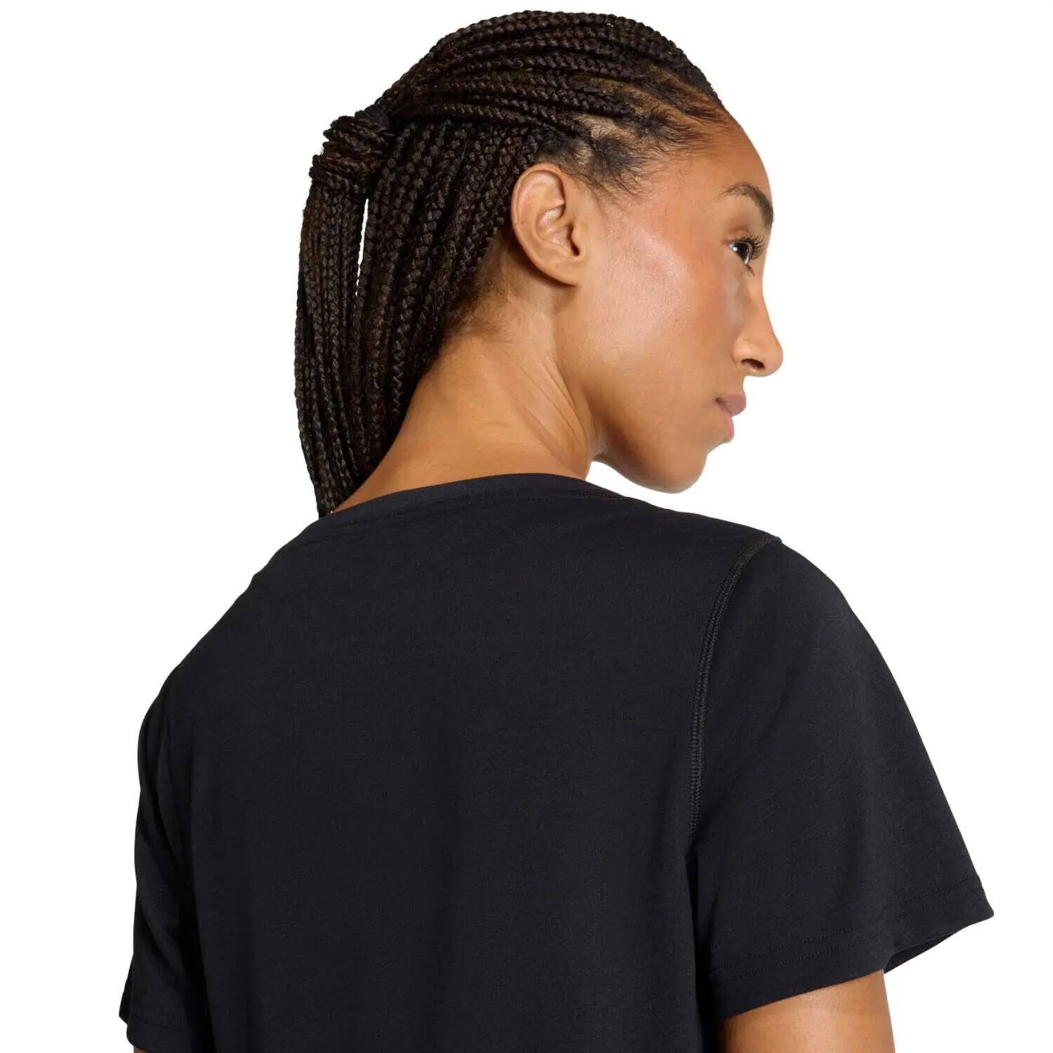 T-shirt de training encolure dégagée Essentials 7/7