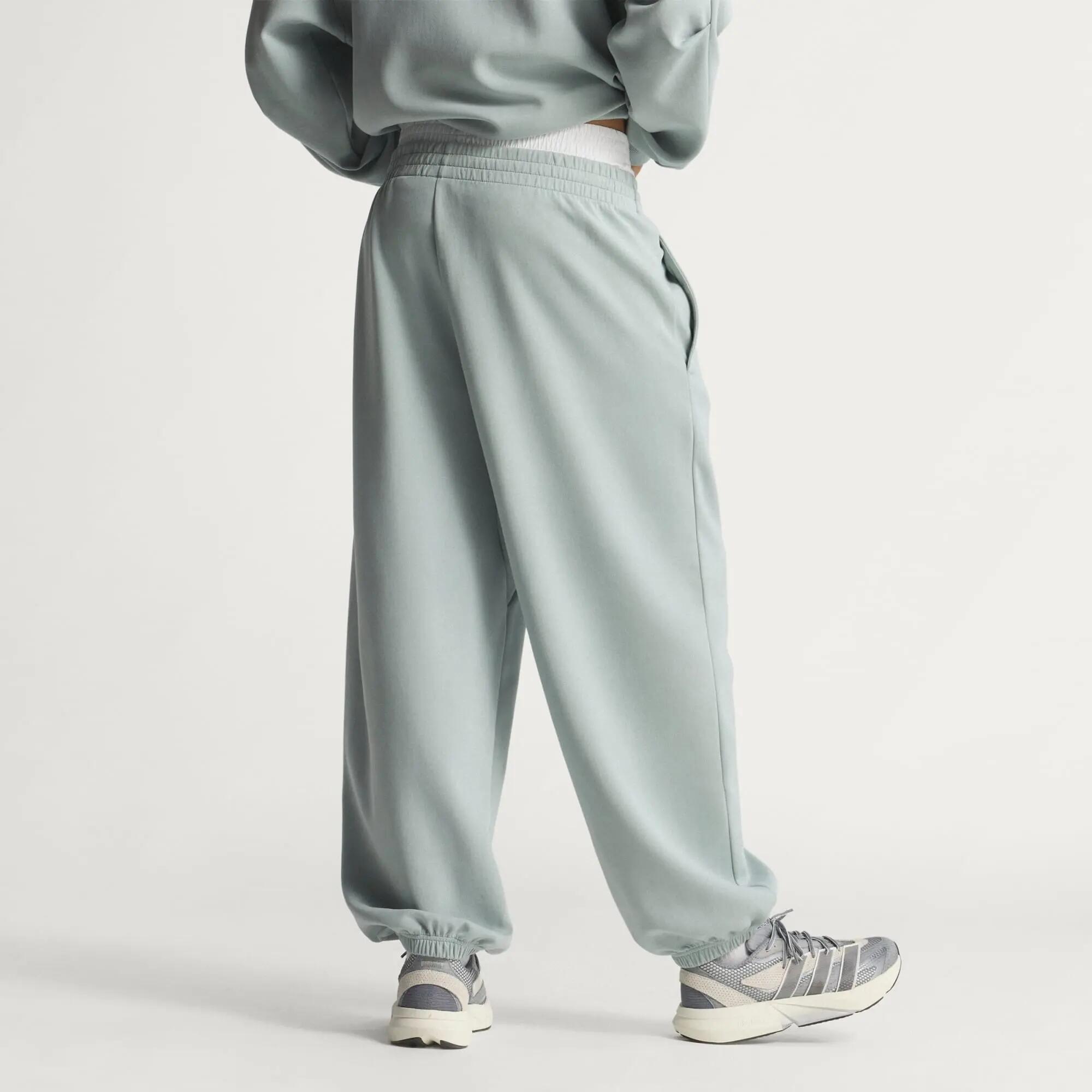Adidas M SL SK PT Men Sportswear Track Pant Green -  2
