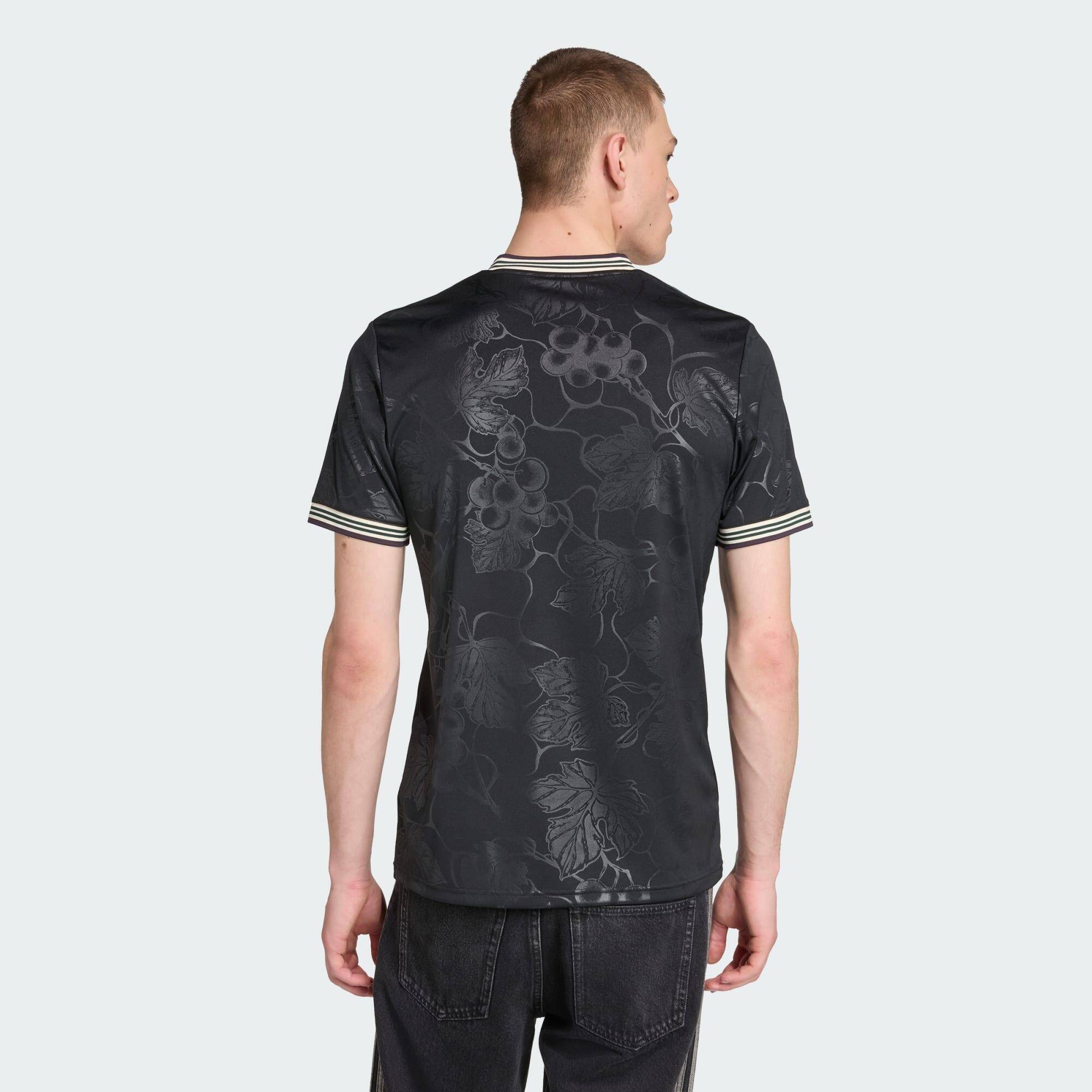 Adidas JUVE 3 JSY Men Football Jerseys Black -  4