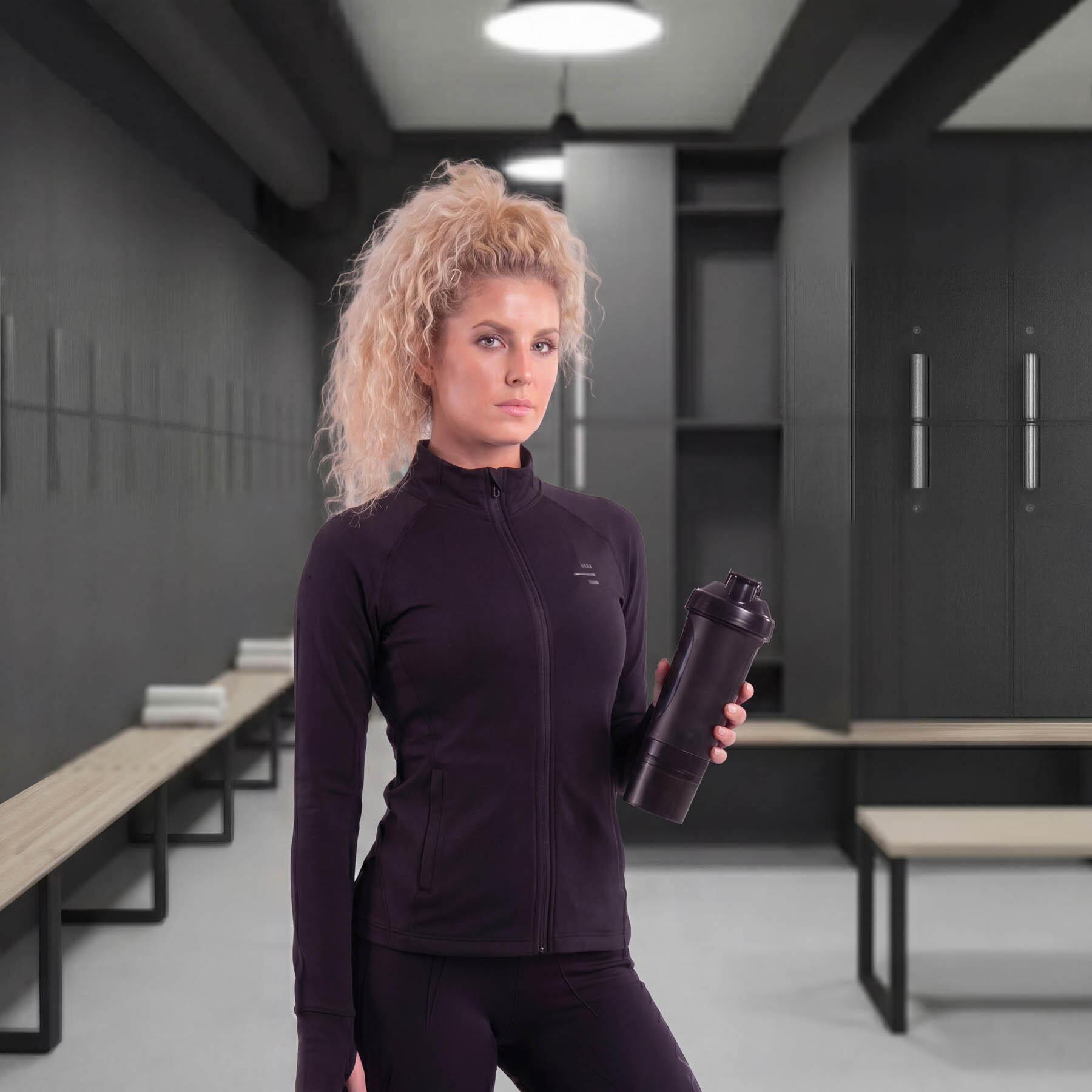 Top sport femme zippé, disponible en plusieurs couleurs 4/6