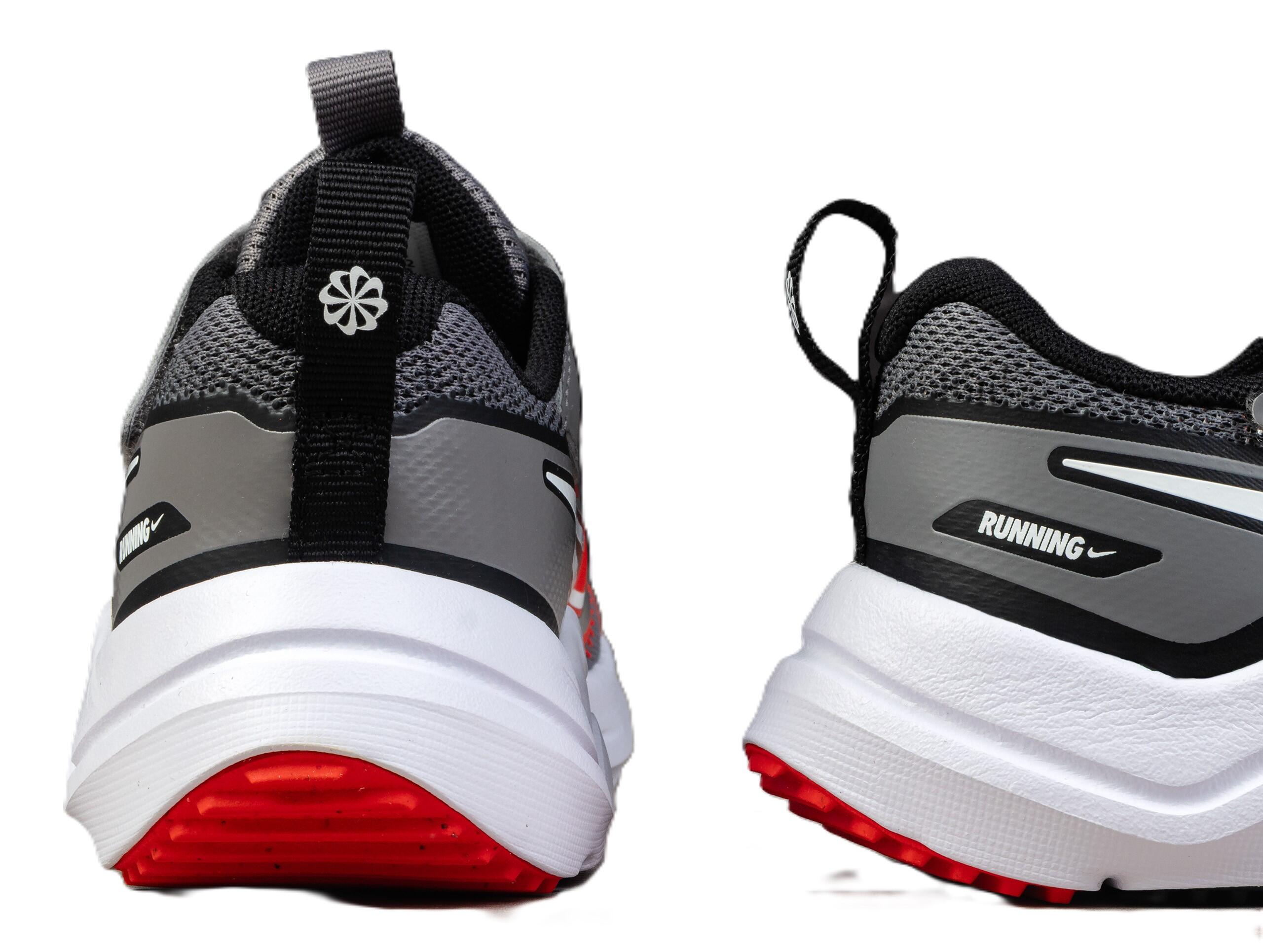 Buty dziecięce sportowe na rzep Nike COSMIC RUNNER 4/5
