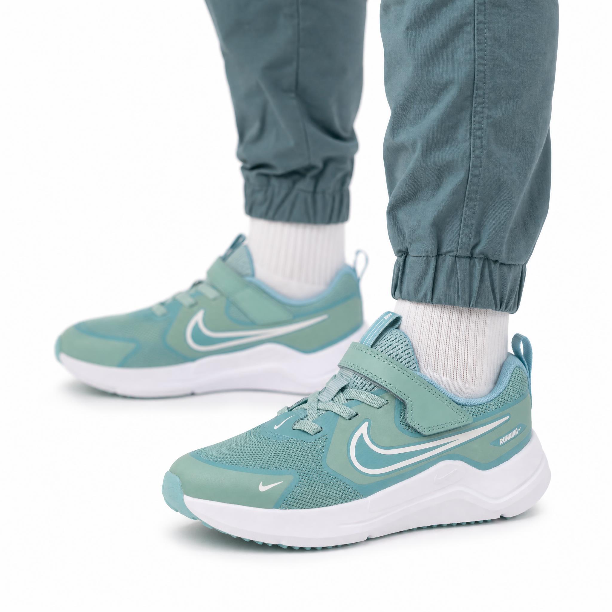 Buty dziecięce sportowe na rzep Nike COSMIC RUNNER 5/5