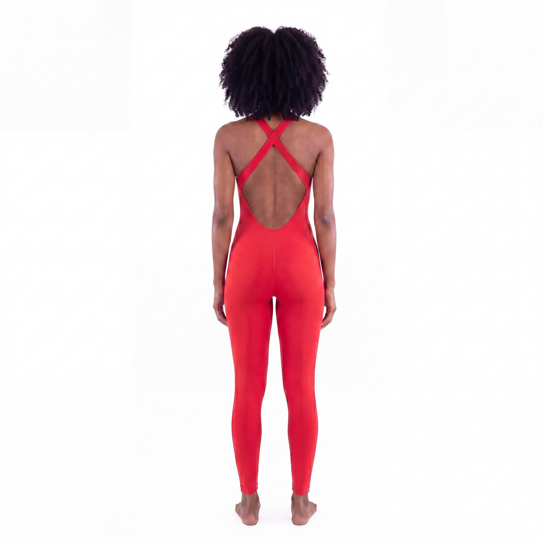 Jumpsuit larga para mujer, disponible en varios colores. 3/6