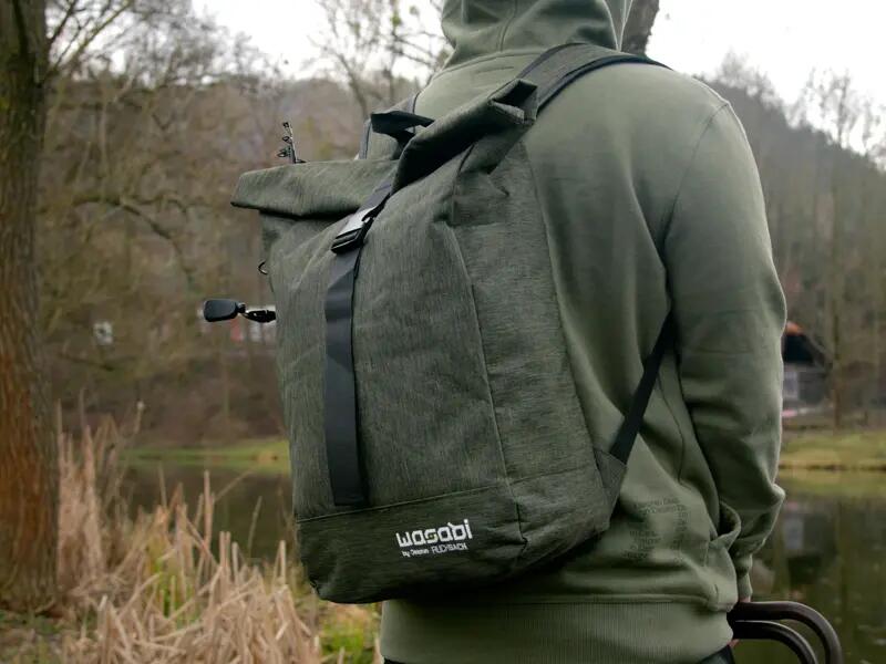 Mochila WASABI Al. 42 x An. 25 x Prof. 14 cm - 15 litros - Senderismo, acampada 3/9