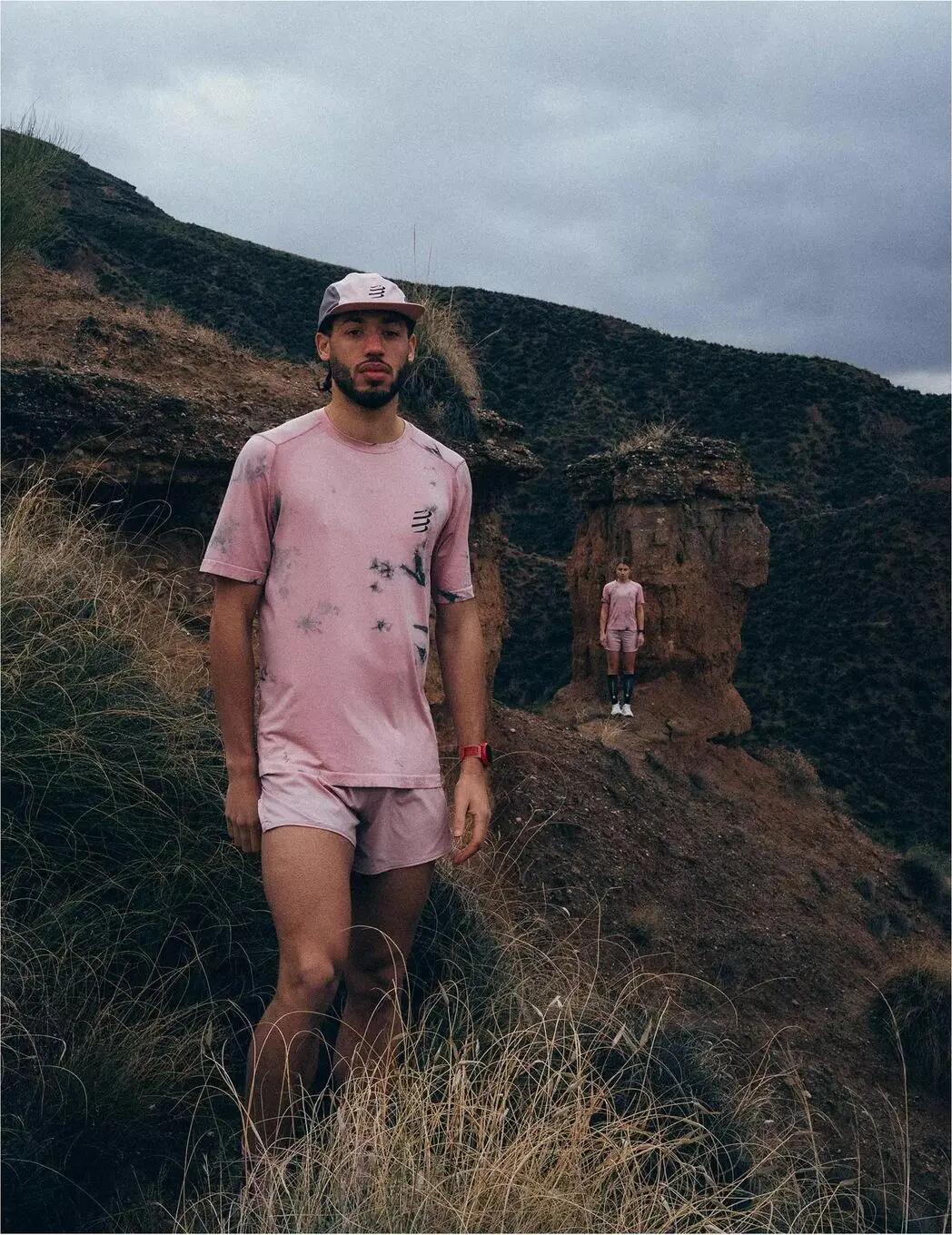Compressport 5-panel pet Eat My Dust! Roze 4/4