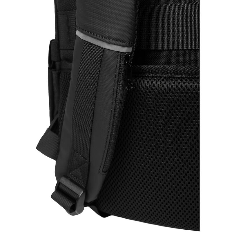 Rucsacul urban Pitbull Hornet 21