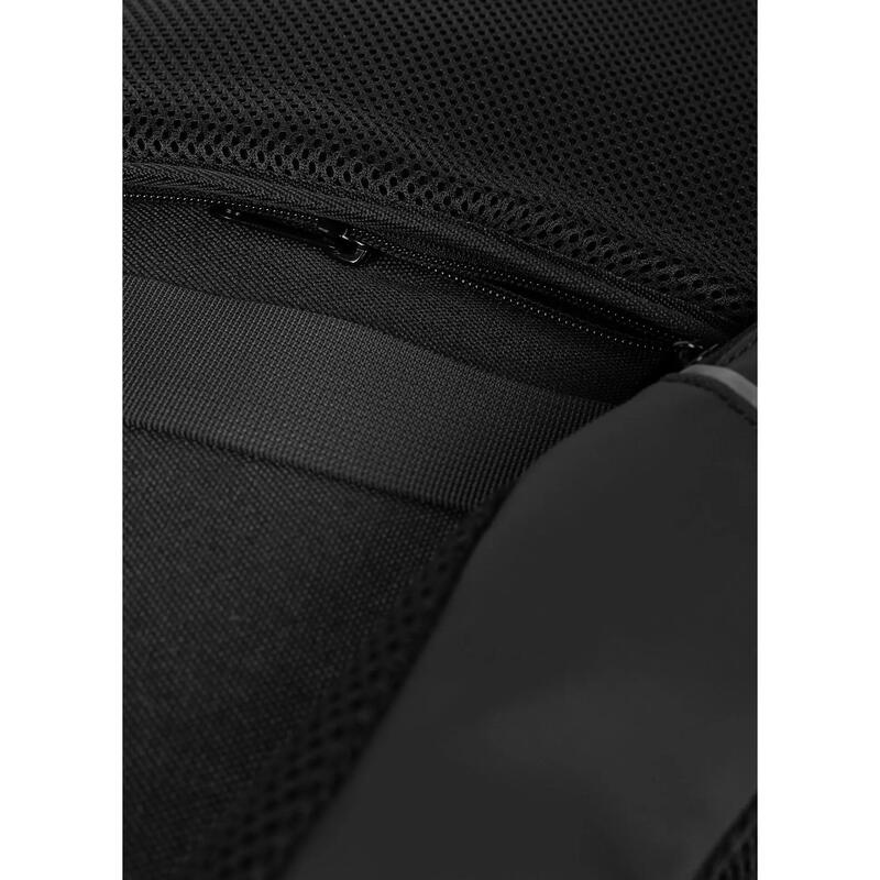 Rucsacul urban Pitbull Hornet 21