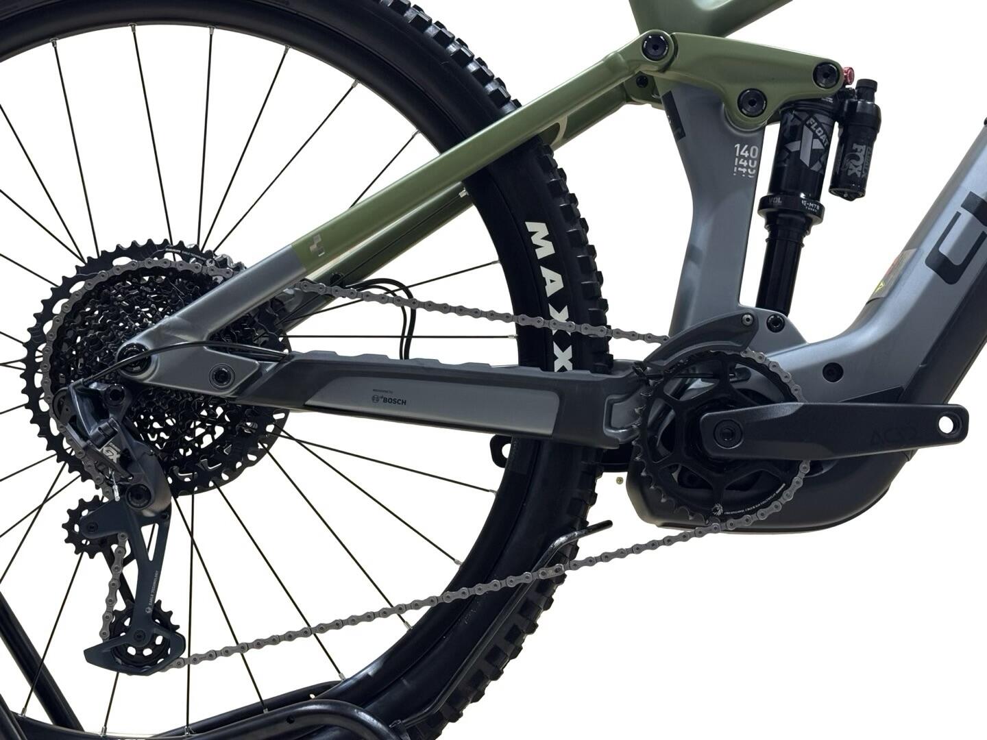 Segunda vida - Bicicletas E-montanha Cube Stereo Hybrid 140 HPC TM  - Como novo 12/14