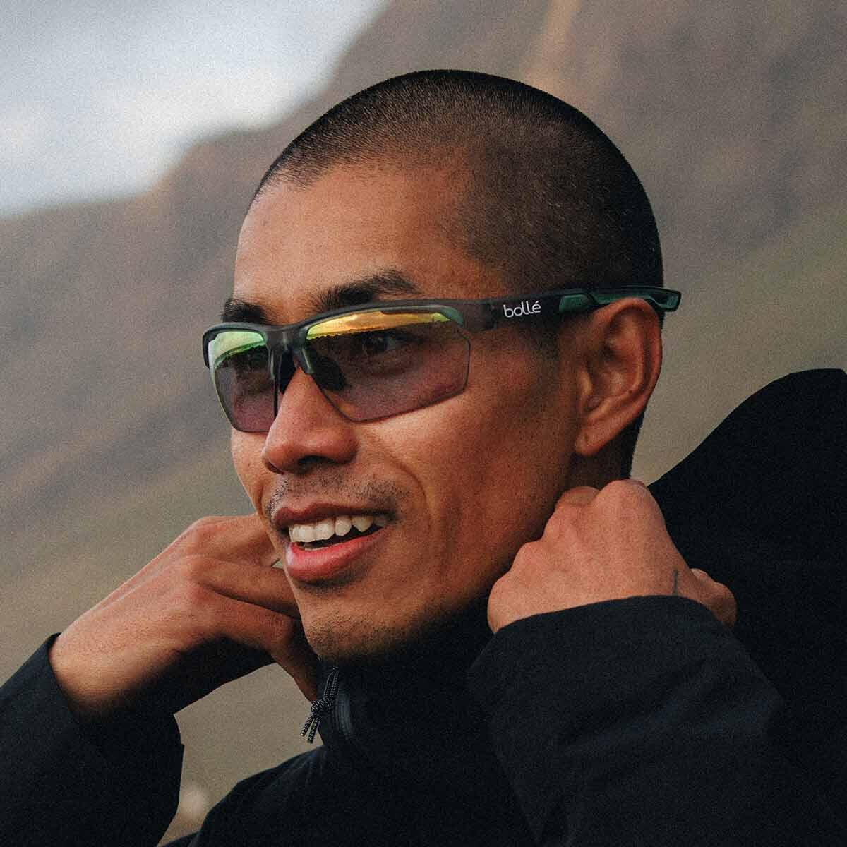 Sportbrille VICTUS PRO mit photochromen Gläsern Kat 1-3 10/10