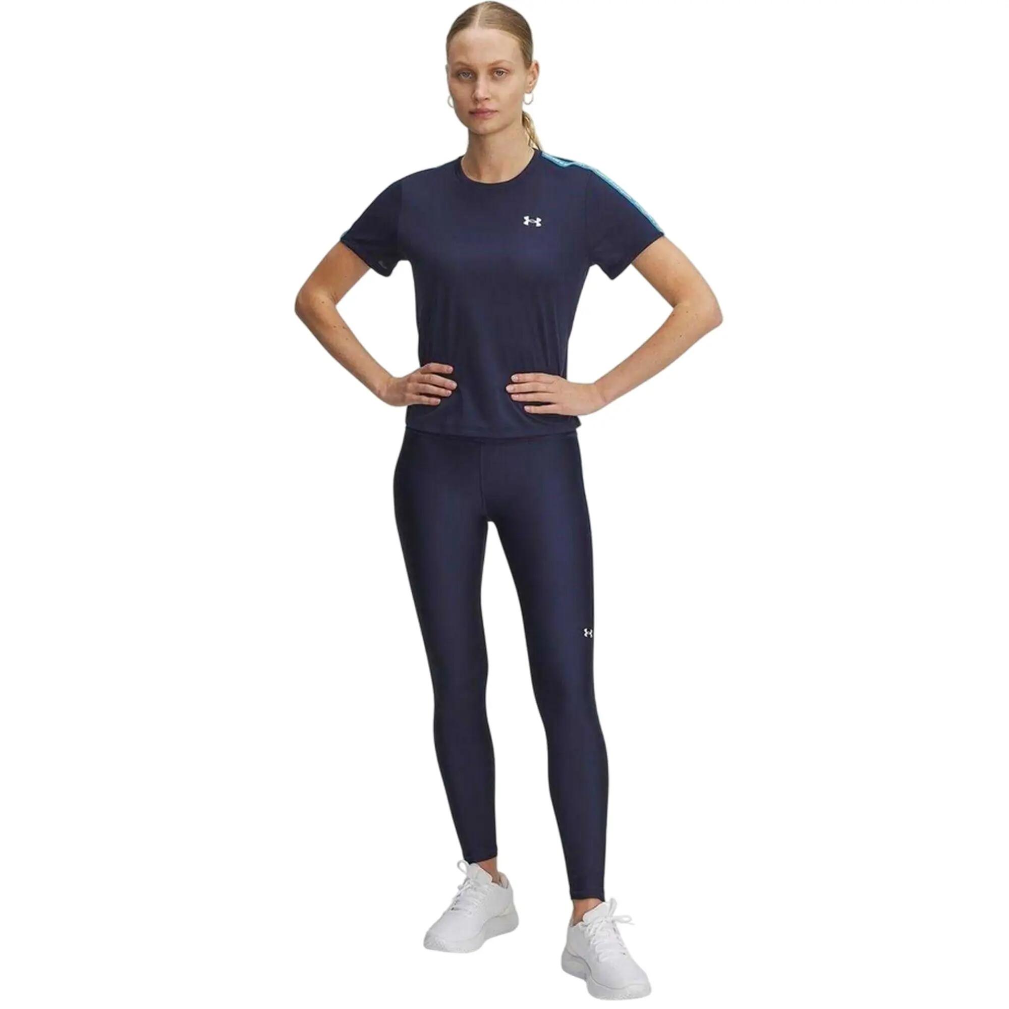UNDER ARMOUR picture