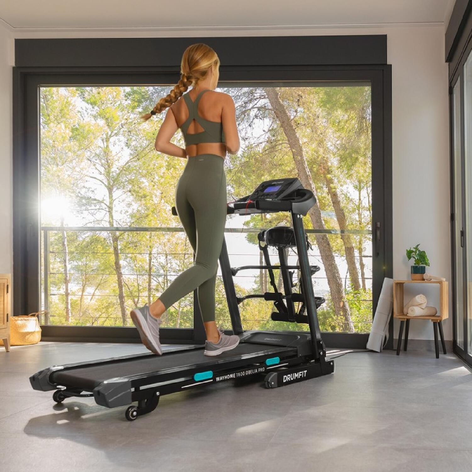 Cecotec Passadeira de corrida dobrável com 1 500 W de potência máxima. De 1 a 16 3/7