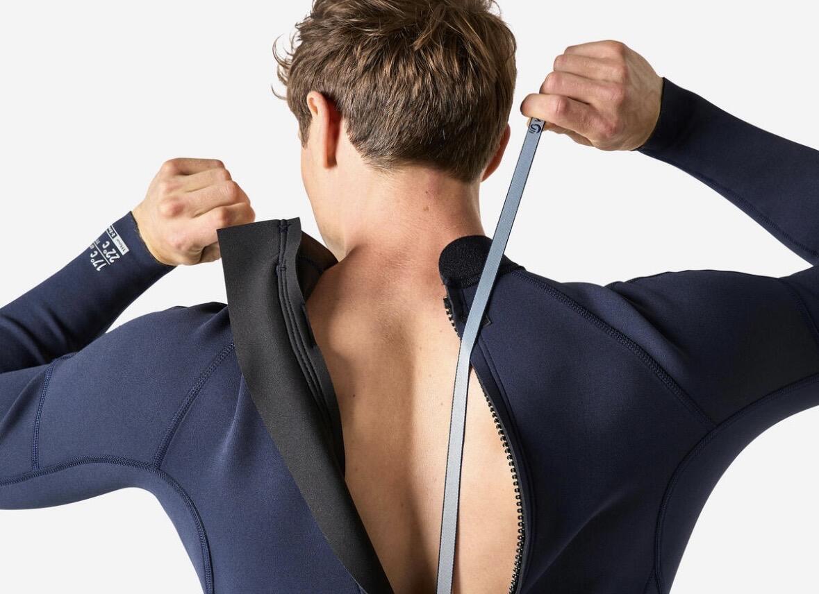 Tussen Particulieren - Wetsuit 2XL 4/7