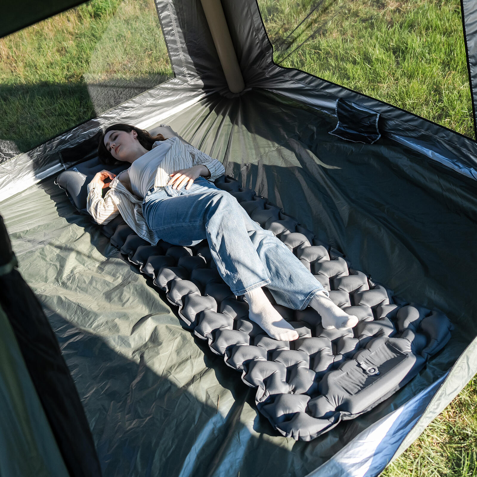 Matelas gonflable, Matelas de Camping, avec pompe à pied intégrée 5/7