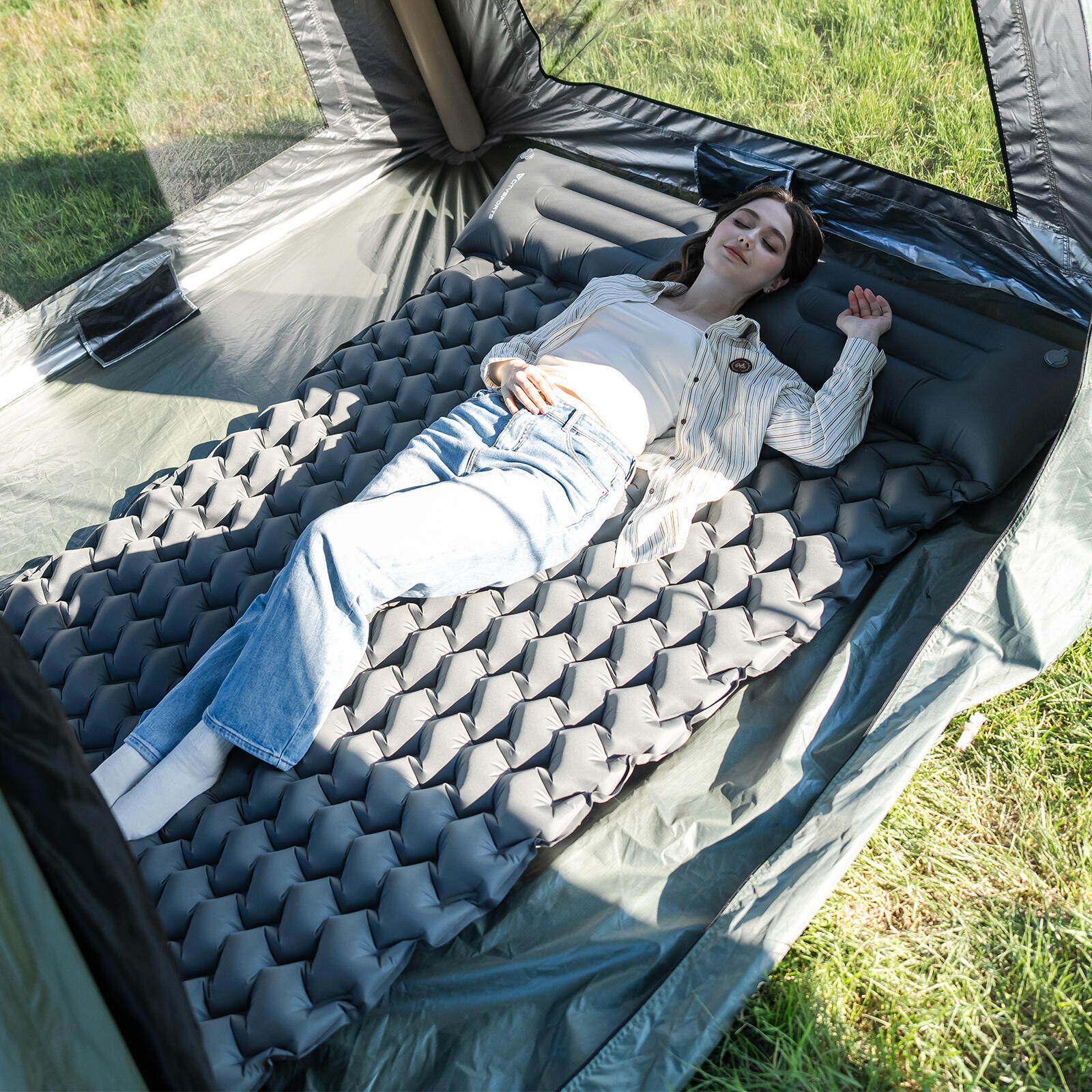 Opblaasbare kampeermatras voor 2 personen, 202 x 130 cm, ingebouwde voetpomp 5/7